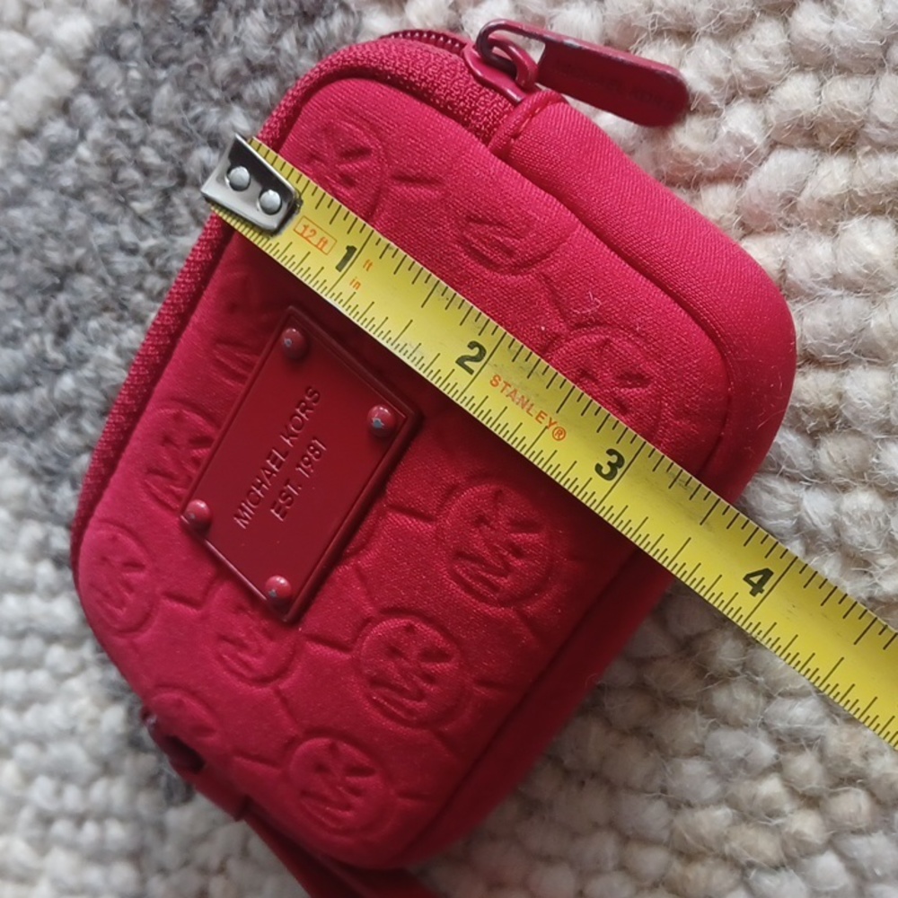 Michael Kors  little  wallet - Picture 9 of 11
